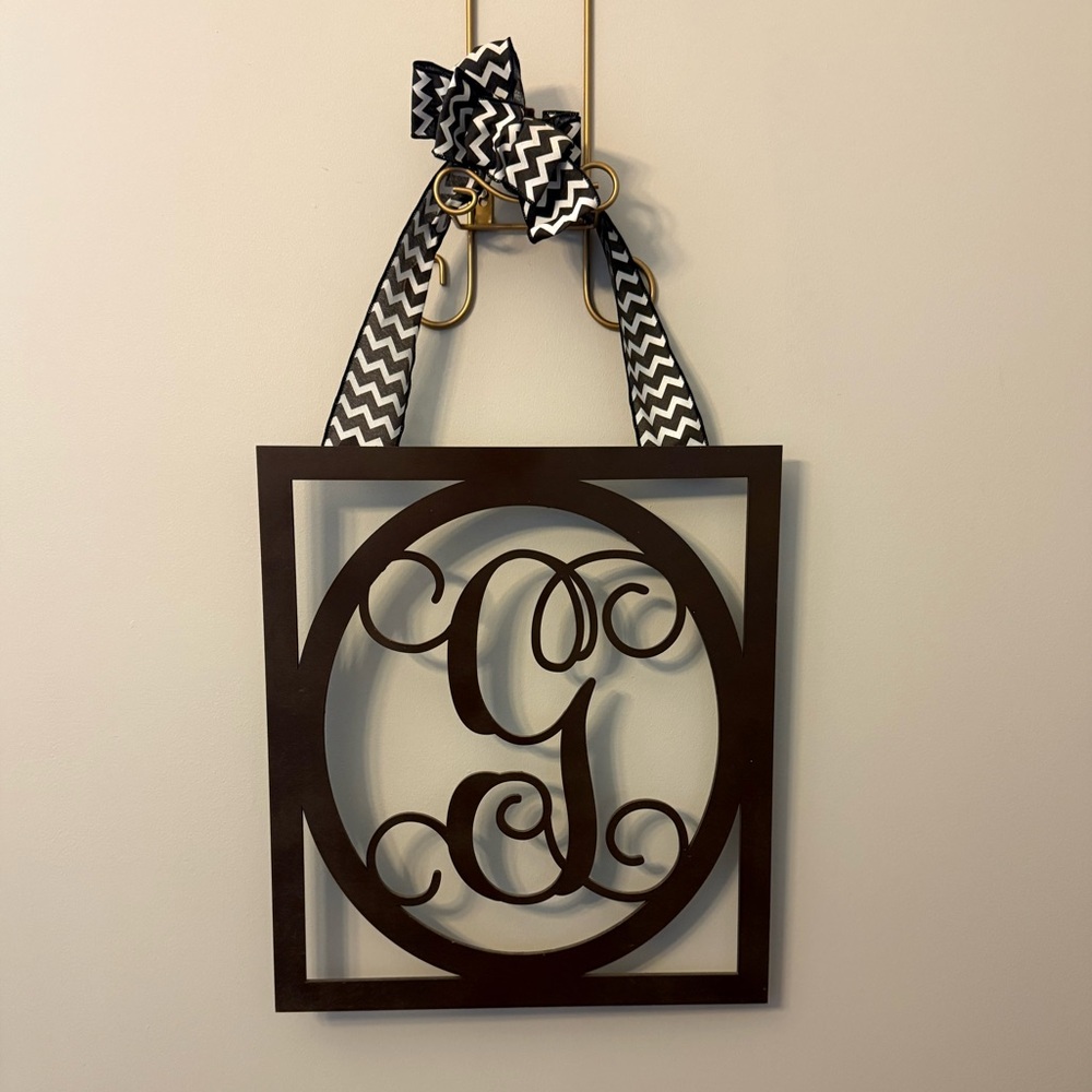GORGEOUS Monogram Wall/Door Hanging with Chevron Ribbon - Letter G